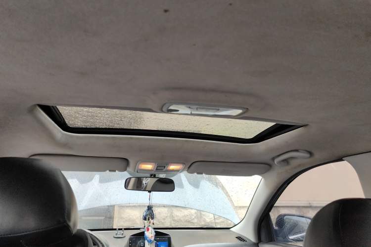 Used Hyundai ix35 2012 2.0L Automatic Two-Wheel Drive New Edition GL