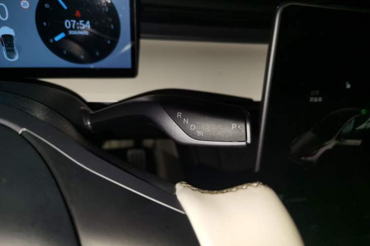 Used Tesla Model Y 2022 Performance High-Performance All-Wheel-Drive Version