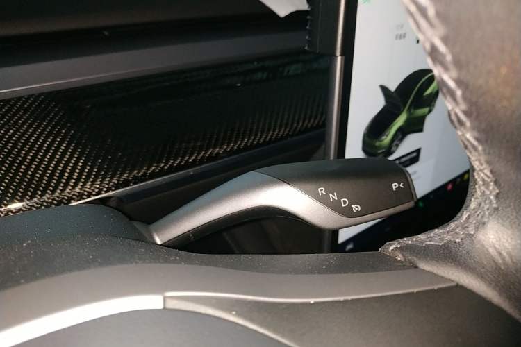 Used Tesla Model Y 2021 Standard Range Rear-Wheel Drive Version