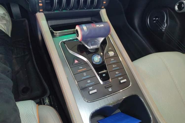 Used BYD Yuan PLUS 2024 Honor Edition 510KM Leading Model Gear Lever