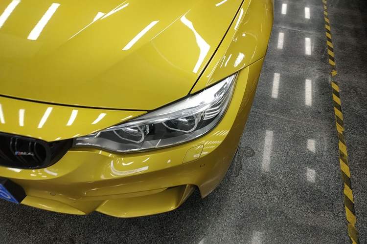 Used BMW M4 2014 M4 two-door coupe
