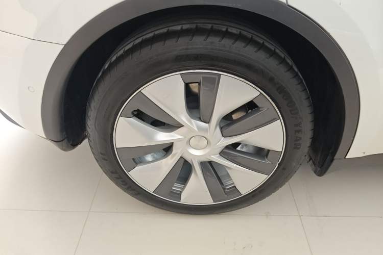 Used Tesla Model Y 2022 Rear-Wheel-Drive Version