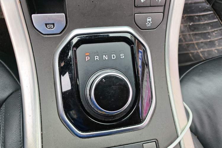 Used Land Rover Range Rover Evoque 2017 2.0T SE Smart Glow Edition
