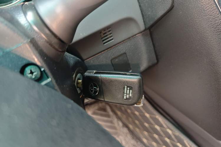 Used Toyota Reiz 2013 2.5V Elite Edition
