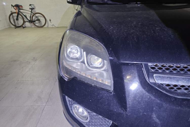 Used Kia Sportage 2011 2.0L Automatic Two-Wheel Drive GLS Right Front Headlight