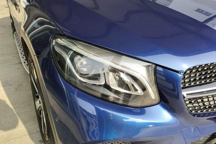 Used Mercedes-Benz GLC Coupe 2019 GLC 200 4MATIC Coupe SUV
