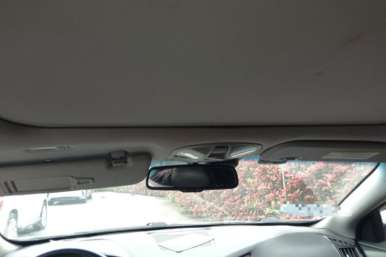 Used Hyundai Sonata 2011 2.0L Automatic Top-Grade Version
