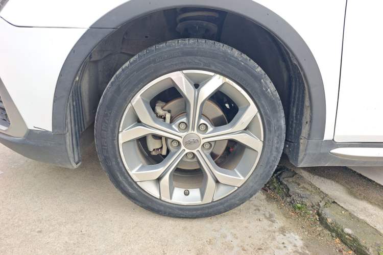 Used Geely Auto Vision S1 2018 1.4T CVT Fēngruì Model
