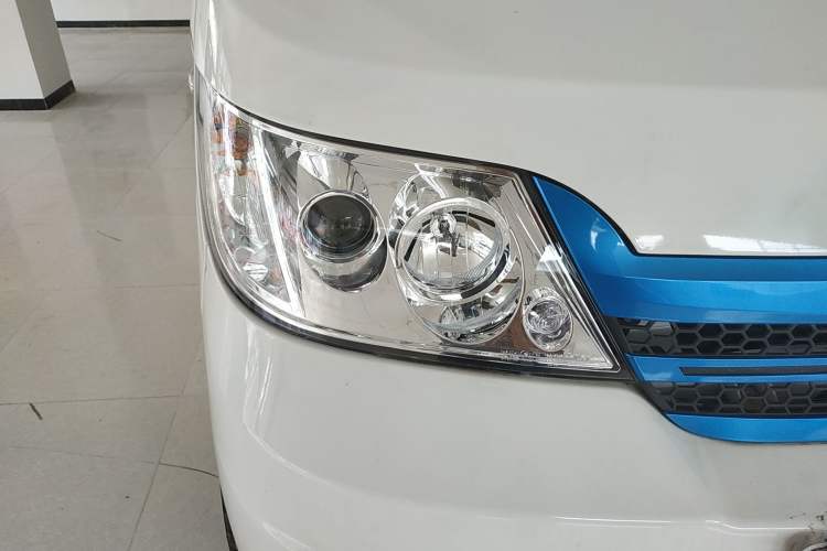 Used Karry Youyou EV 2021 Van Model SQR5037