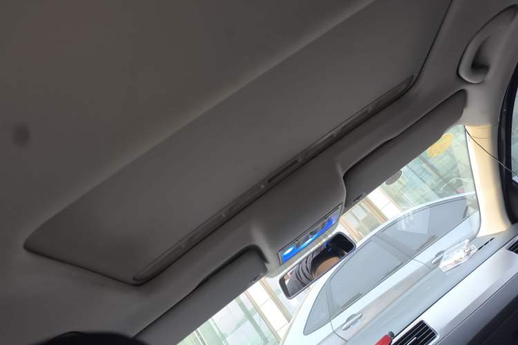 Used Skoda Rapid Spaceback 2014 1.6L Manual Enjoyment Edition