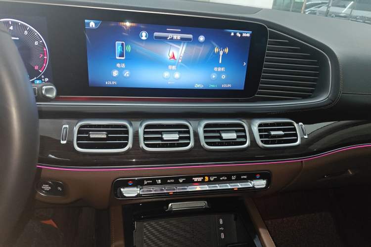 Used Mercedes-Benz GLE 2025 GLE 350 4MATIC Stylish Model
