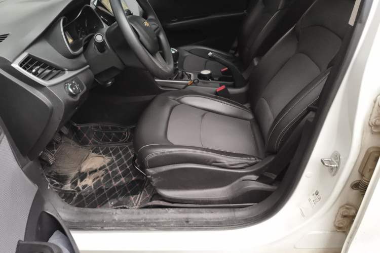 Used Chevrolet Cavalier 2016 1.5L Manual Enjoyment Edition
