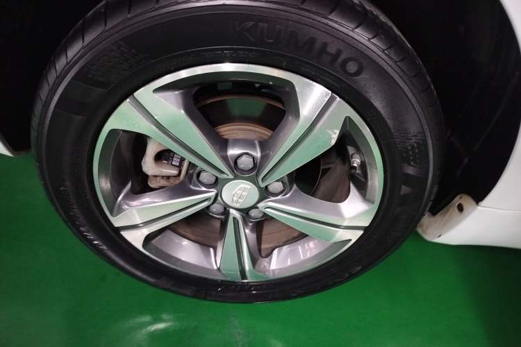 Used Geely Auto Emgrand GL 2017 1.8L DCT Elite Model
