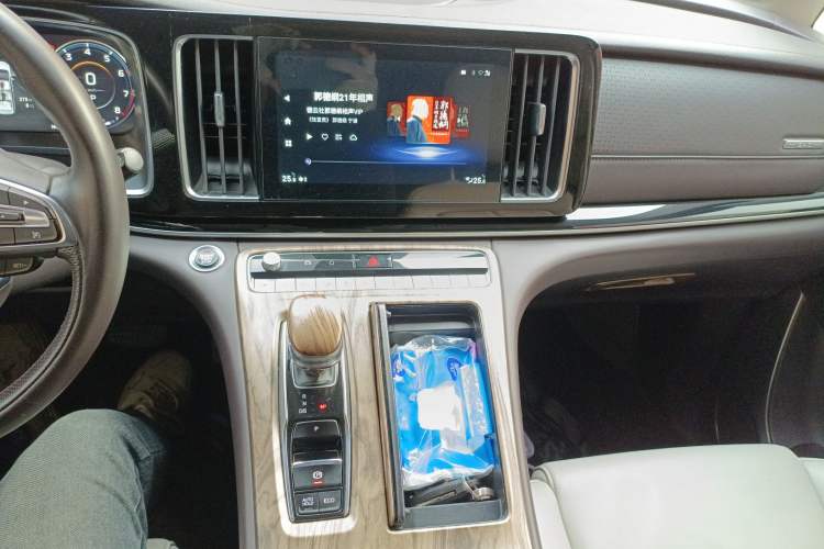 Used GAC Trumpchi M8 2021 Lingxiu Series 390T Deluxe Edition Audio And AC Panel