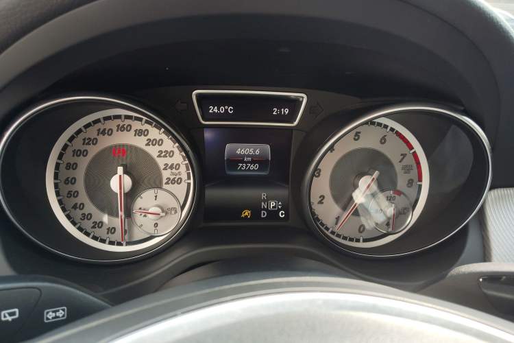 Used Mercedes-Benz GLA 2016 GLA 200 Fashion Model Instrument Cluster