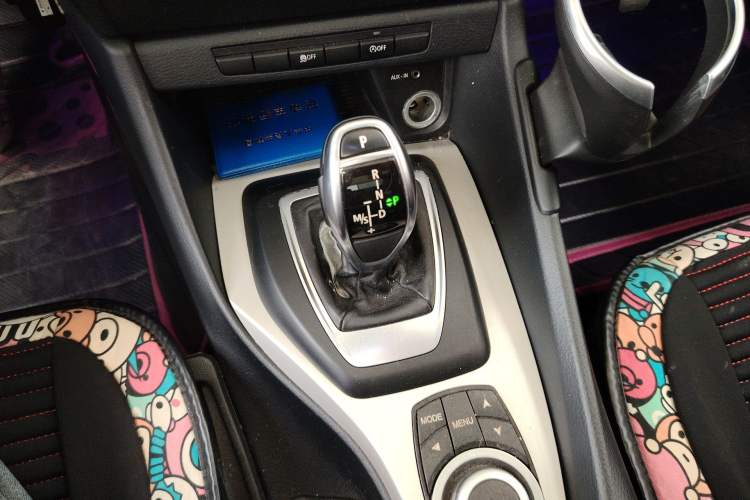 Used BMW X1 2014 sDrive18i Fashion Model Gear Lever