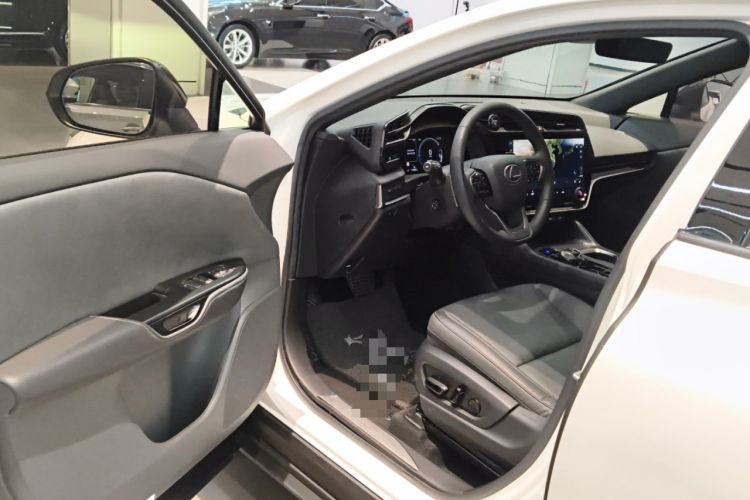 Used Lexus RZ 2023 450e All-Wheel Drive Luxury Edition