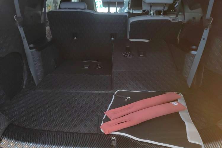 Used BYD Tang New Energy 2024 DM-p Champion Edition 215 km All-Wheel-Drive Flagship Model Trunk