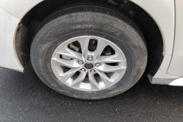 Used Toyota Granvia 2023 2.5L Hybrid Comfort Edition
