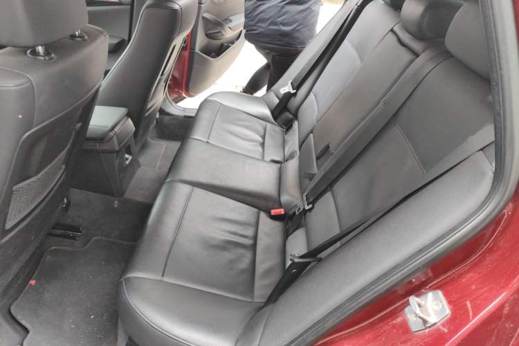 Used BMW X1 2010 sDrive18i Luxury Model
