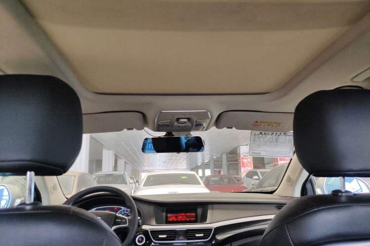 Used Geely Auto Emgrand GT 2015 2.4L Comfort Model