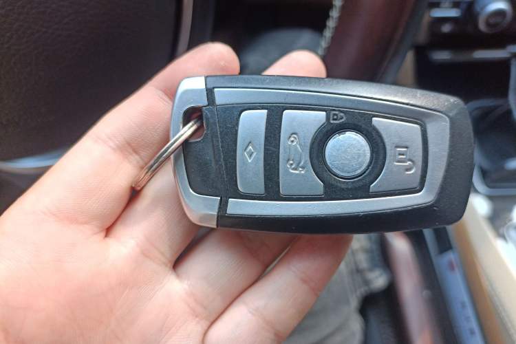 Used BMW 7 Series 2013 730Li Leading Model
