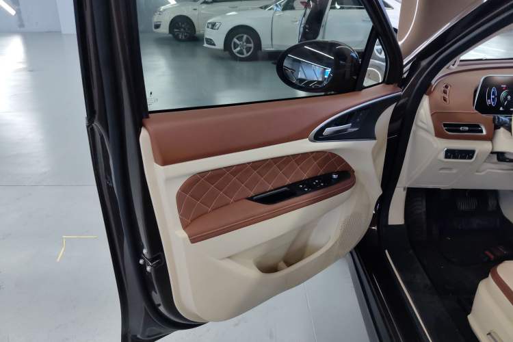 Used ORA Good Cat 2022 400km Standard Range Premium Version Lithium Iron Phosphate