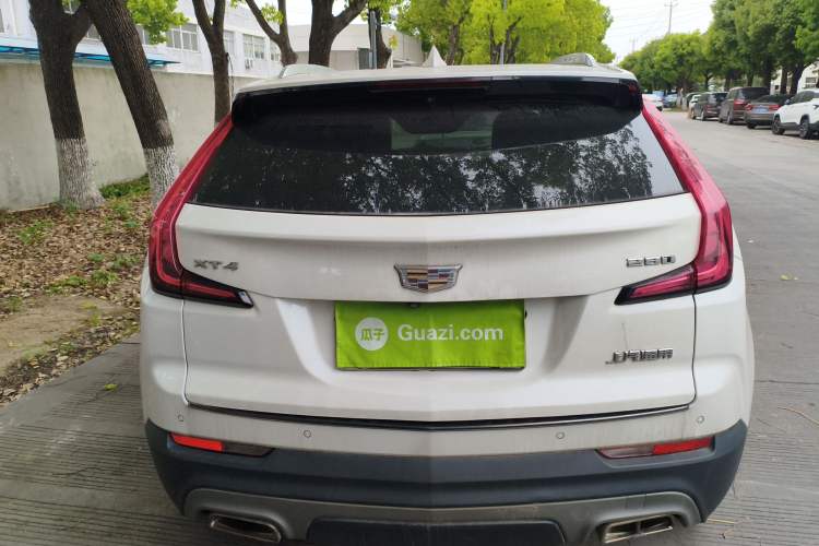 Used Cadillac XT4 2020 28T Two-Wheel-Drive Leading Version