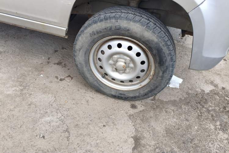 Used Wuling Zhiguang 2013 1.0L Practical Version
