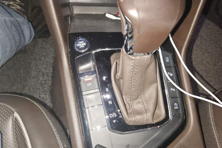 Used Volkswagen Tiguan L 2017 330TSI Automatic Two-Wheel Drive Flagship Edition