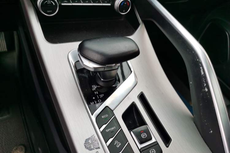 Used Geely Auto Coolray 2021 1.4T DCT Diamond Edition Gear Lever