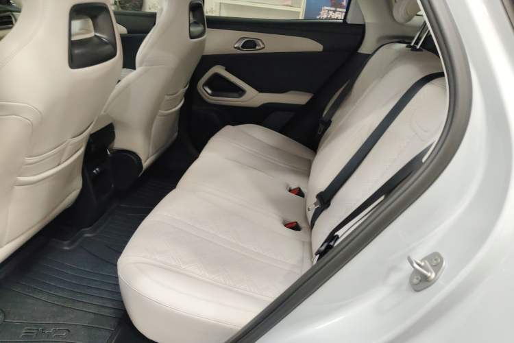 Used BYD Yuan UP 2024 401 km Active Version