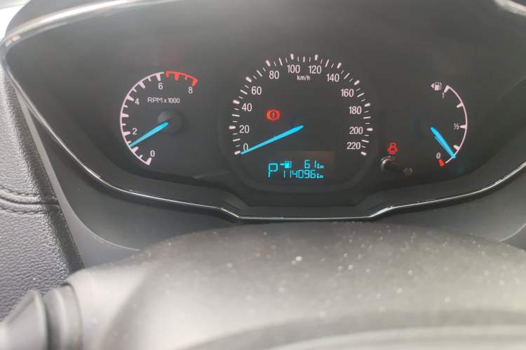 Used Ford Escort 2015 1.5L Automatic Fashion Model