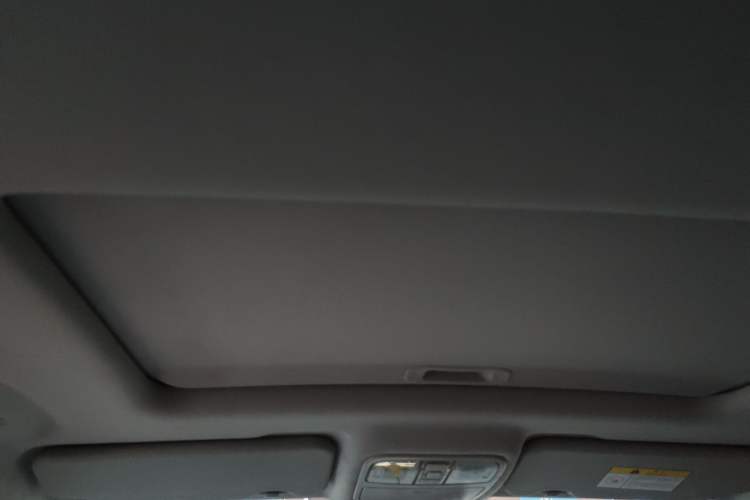 Used CHANGAN OSHAN CX70 2017 Facelifted CX70T 1.5T Manual High-Performance Edition