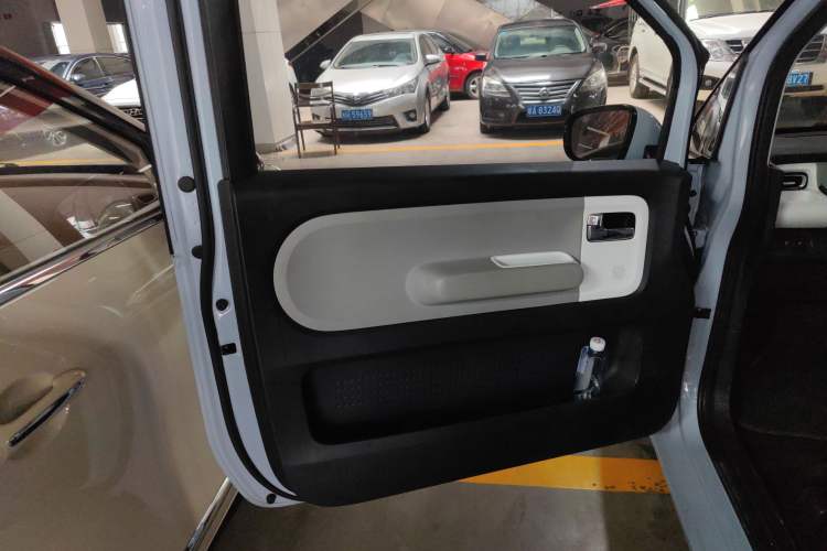 Used Wuling Air ev 2023 - Four Seats - Standard Edition
