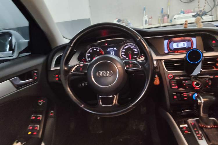 Used Audi A4L 2013 35 TFSI Automatic Standard Model
