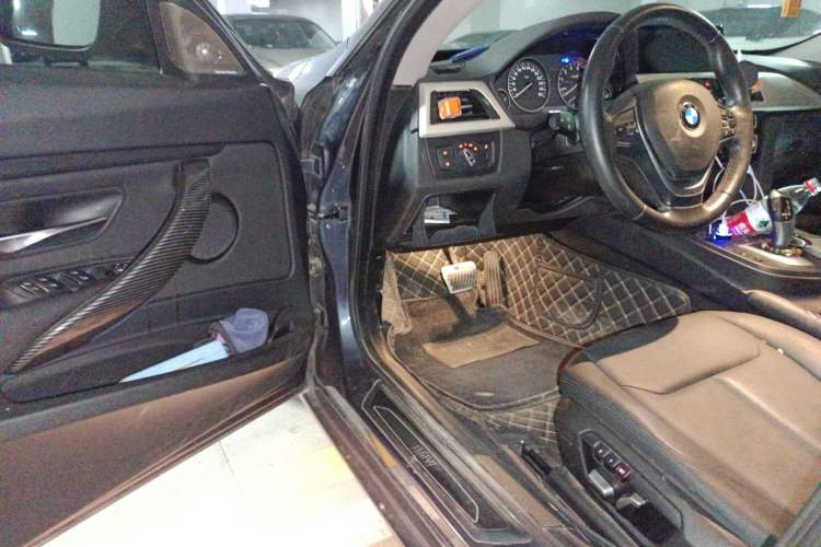 Used BMW 3 Series GT 2017 320i Sport Edition