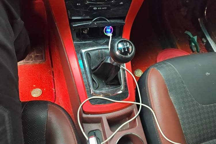 Used BYD Surui 2015 1.5L Manual Luxury Model
