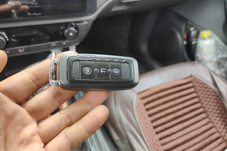 Used Qoros 3 2018 Sedan 1.6L Automatic Leading Model
