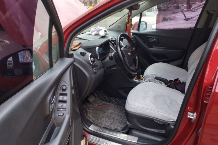 Used Chevrolet Trax 2016 1.4T Automatic Two-Wheel Drive Comfort Version with Sunroof