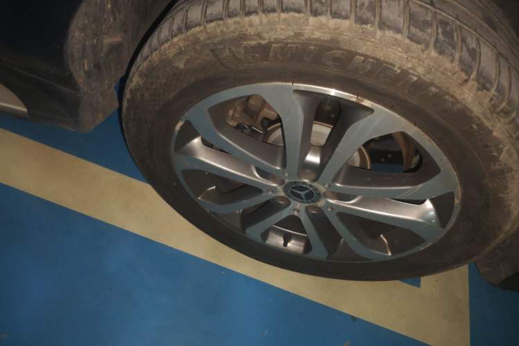 Used Mercedes-Benz GLE 2017 GLE 320 4MATIC Luxury Model