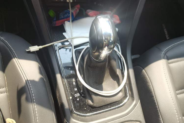 Used Volkswagen Touran 2021 Touran L 280TSI DSG Comfort Edition 7 Seats Gear Lever