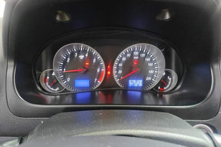 Used HYOSOW H2 2015 1.5L Manual Luxury Version BJ415C