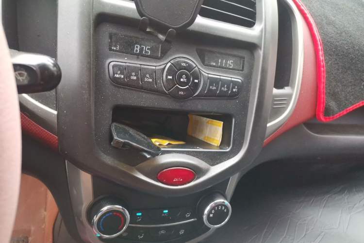 Used CHANGAN Benni 2014 1.4L IMT Luxury Model
