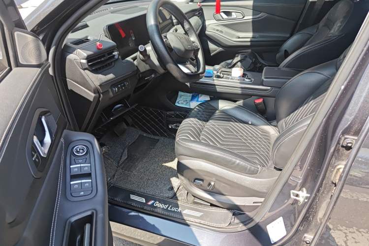 Used EXEED Lingyun 2023 400T Two-Wheel Drive StarRui Pro Edition Driver Seat