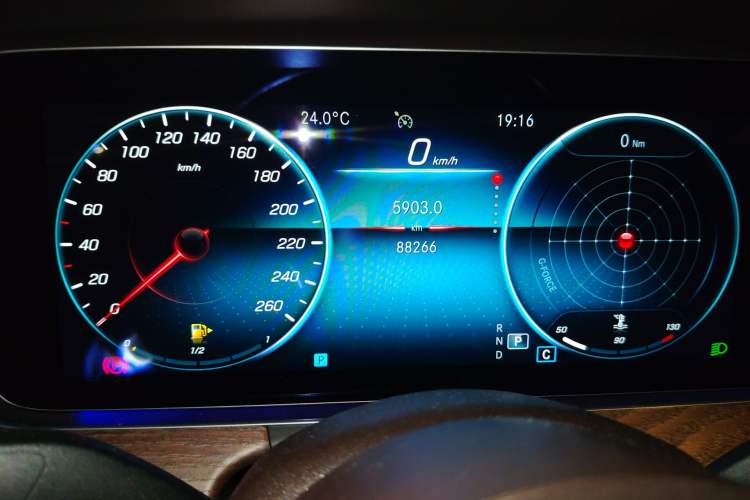 Used Mercedes-Benz E-Class 2022 Second Facelift E 300 L Fashion Edition