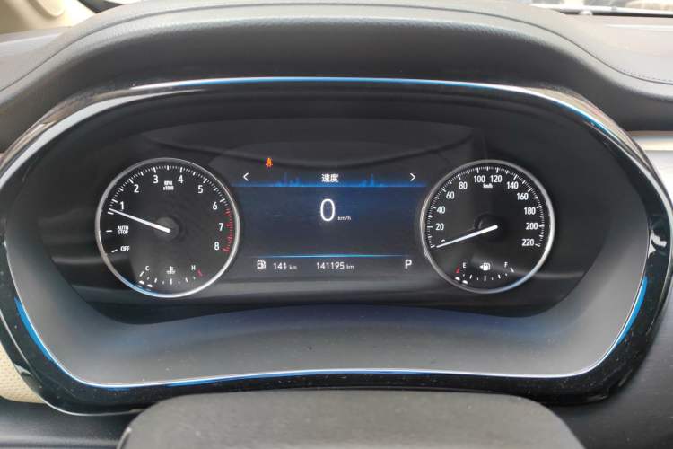 Used Buick GL8 2023 Land Executive Class Deluxe Model