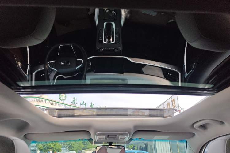 Used Geely Auto Emgrand X7 Sport 2022 1.8TD DCT Zhiya Trim Headliner