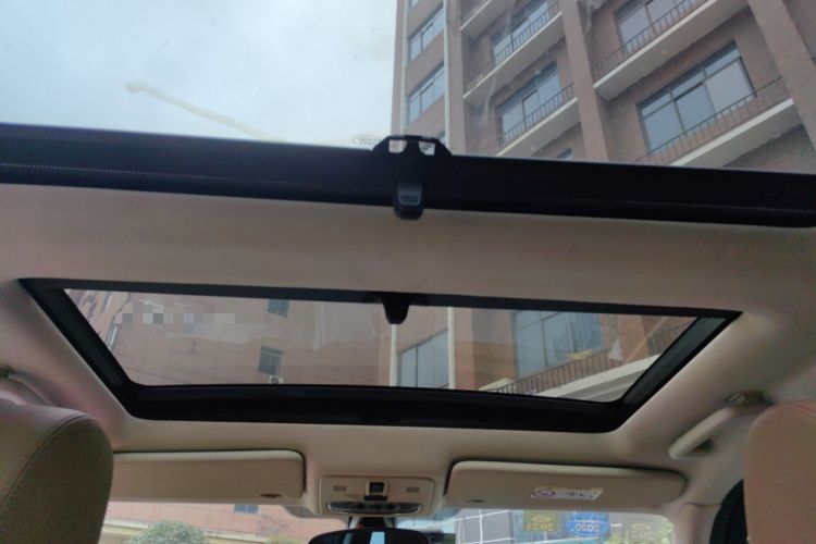 Used Land Rover Freelander 2 2015 2.0T Si4 HSE Luxury Collector's Edition Headliner