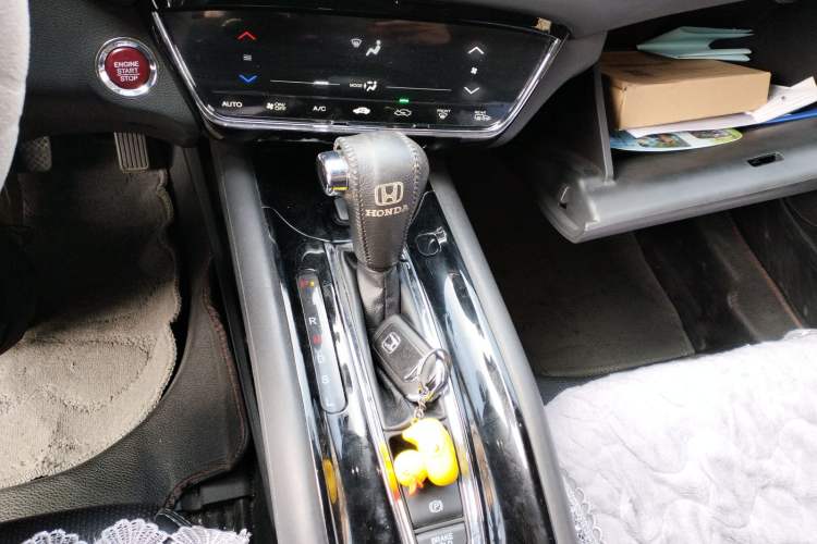 Used Honda Vezel 2015 1.8L CVT 2WD Luxury Model